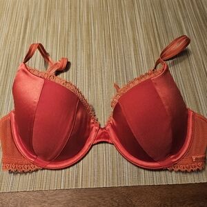 New Calvin Klein Demi Bra 32C